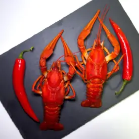 Раки вареные крупные (60-80 г), 1 кг.